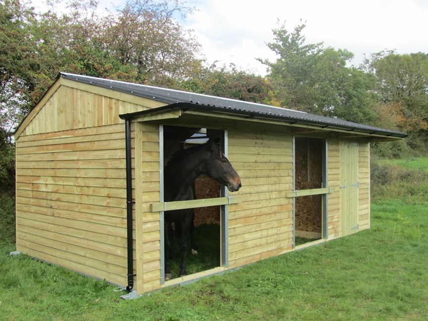 30ft x 12ft Mobile Field Shelter & Tack Room 30ft x 12ft Mobile Field Shelter & Tack Room